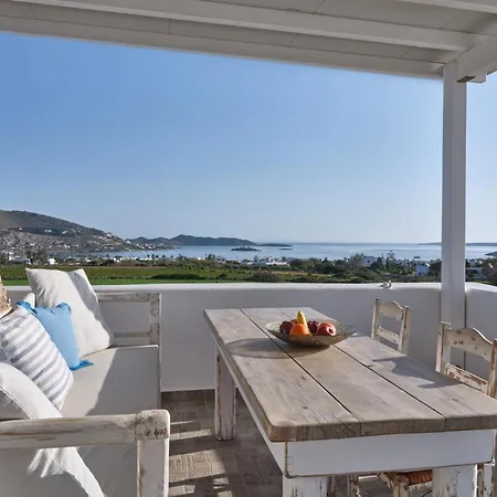 Two Bedroom Cycladic House With Sea View Apartman